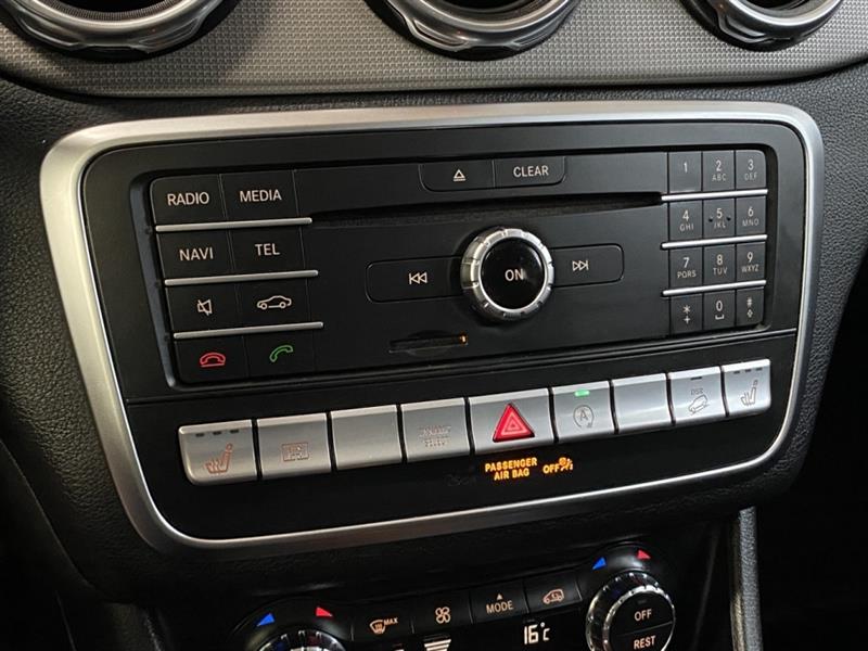 mercedes-benz GLA 2019 - 28