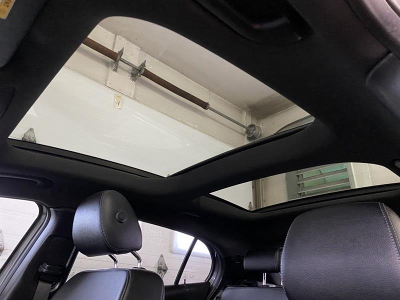 mercedes-benz GLA 2019 - 31