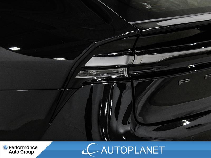 toyota Prius Plug-In 2025 - 13