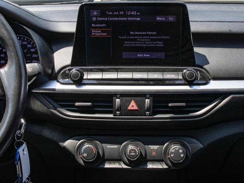 kia Forte 2022 - 16