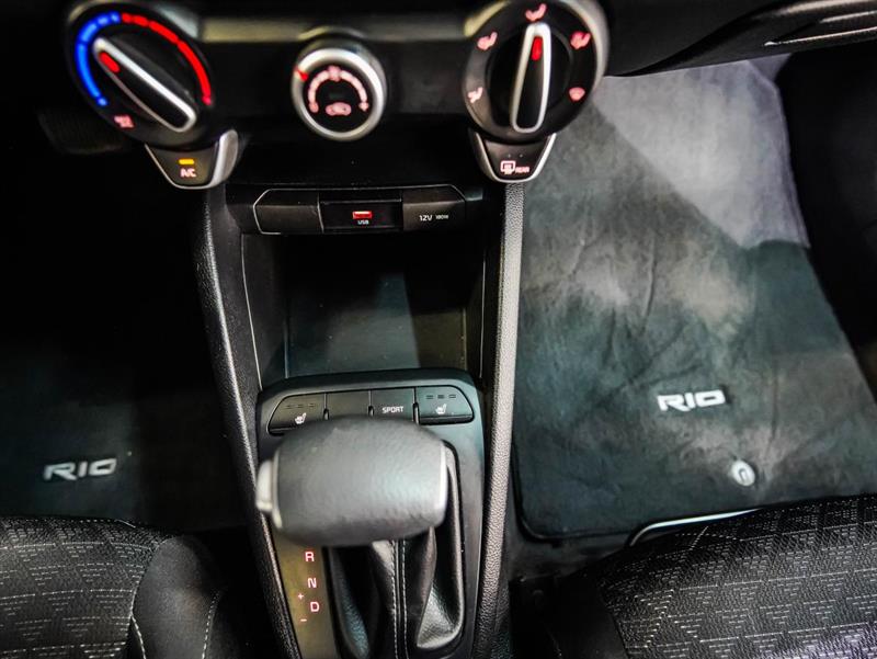 kia Rio5 2023 - 18