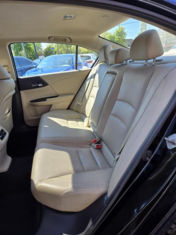 honda Berline Accord 2014 - 14