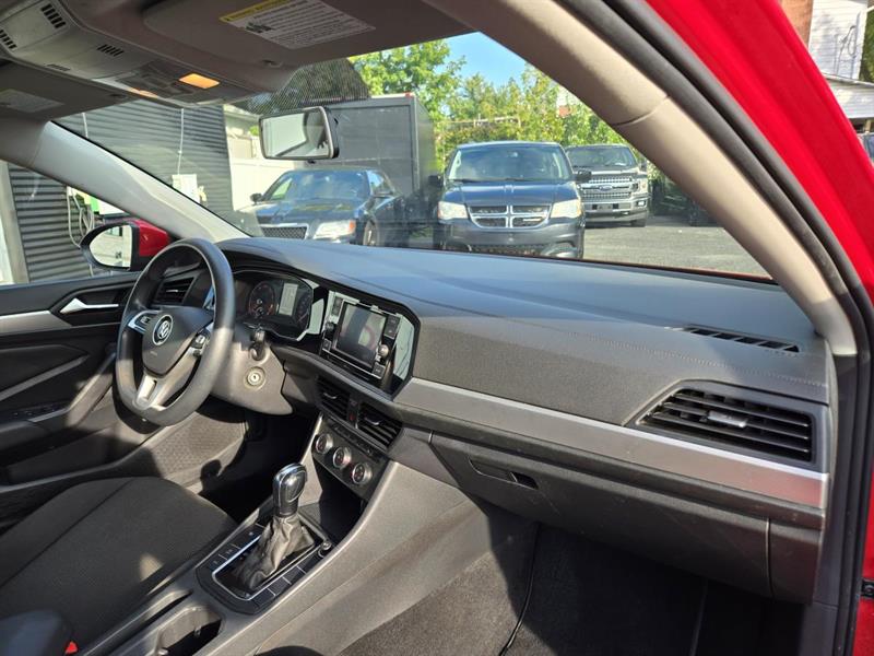 volkswagen Jetta 2019 - 10