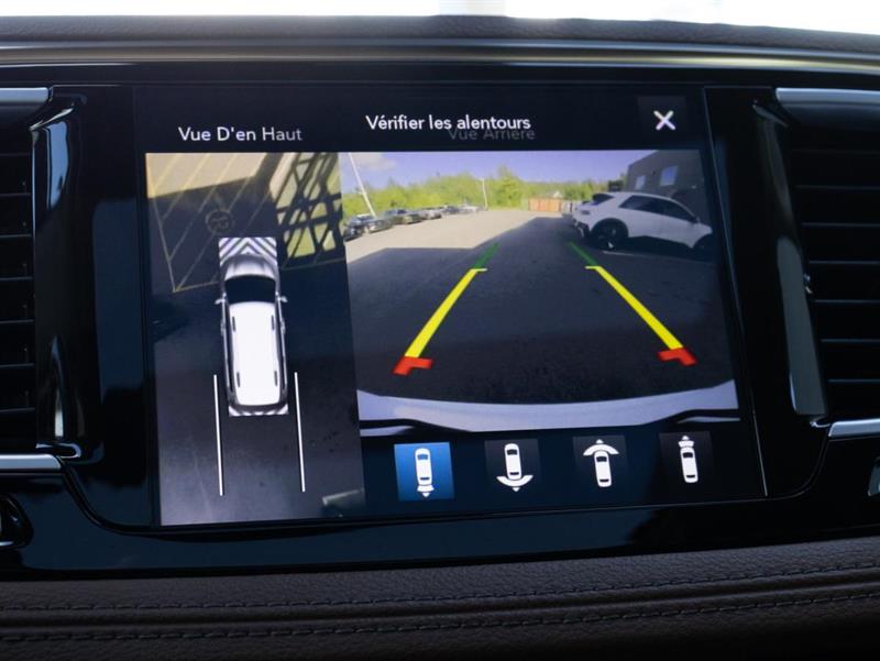 chrysler Pacifica 2017 - 21