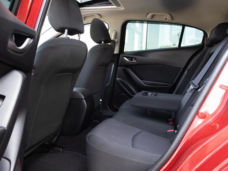 mazda Mazda3 2015 - 22
