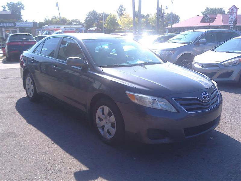 toyota Camry 2010 - 3