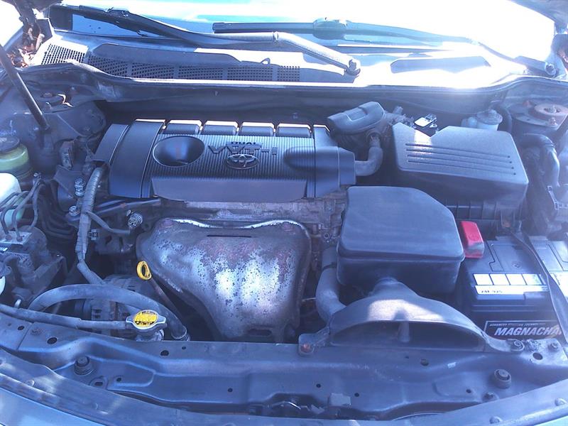 toyota Camry 2010 - 14