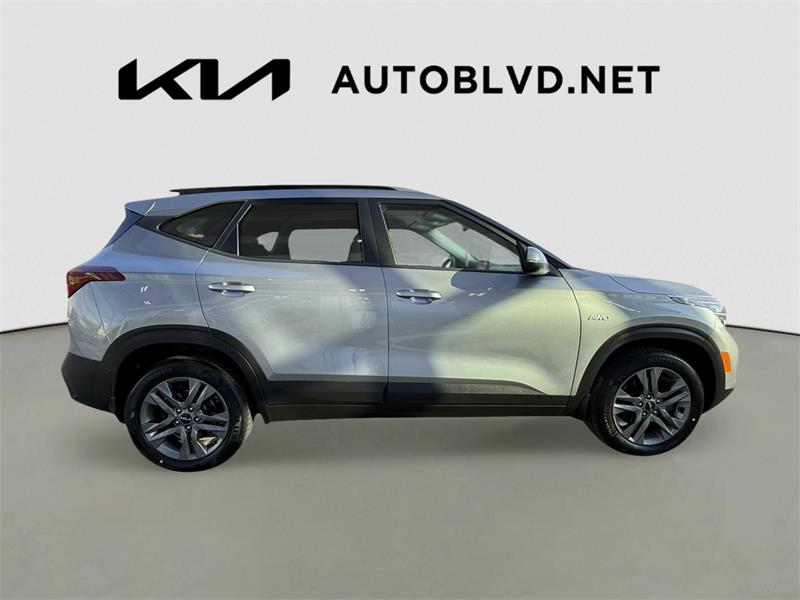 kia Seltos 2023 - 12