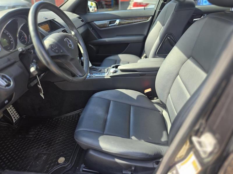 mercedes-benz C-Class 2011 - 12