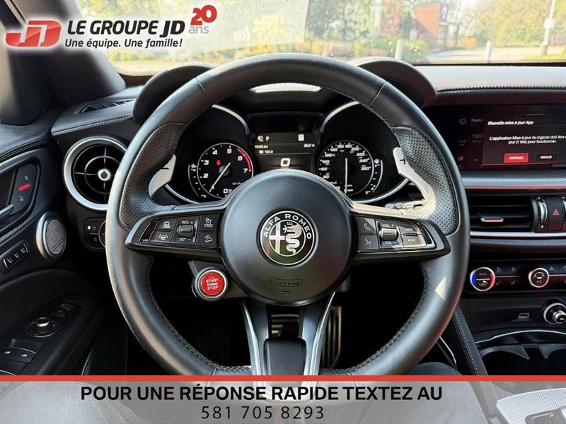 alfa romeo Stelvio 2023 - 14