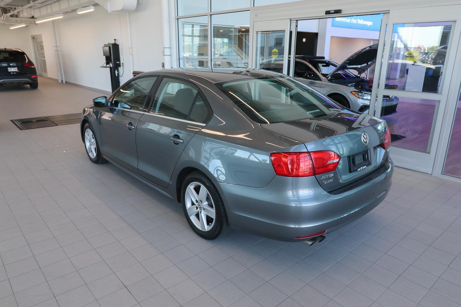 volkswagen Jetta Sedan 2014 - 8