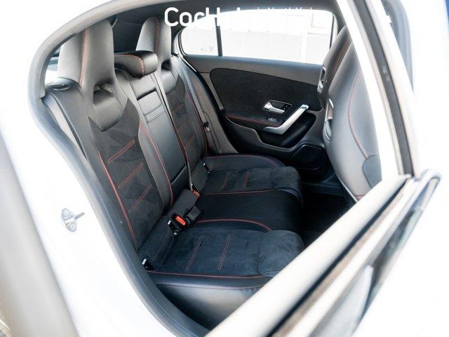 mercedes-benz A-Class 2019 - 9