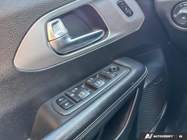 chrysler Pacifica 2020 - 22