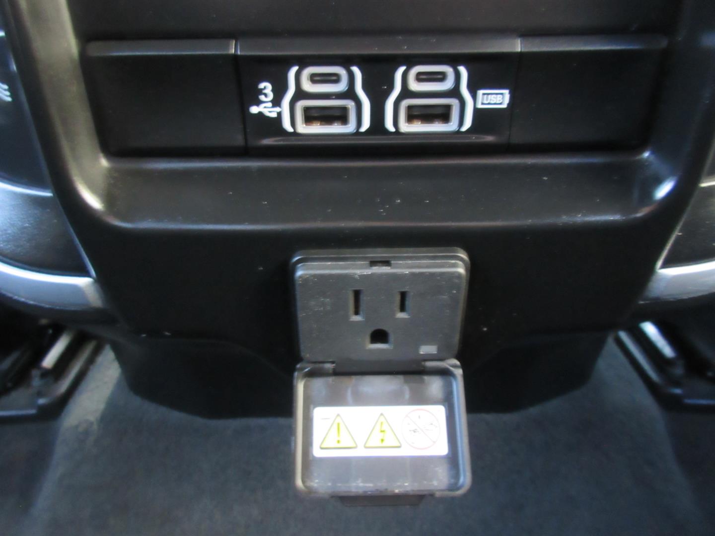 ram 1500 2019 - 24