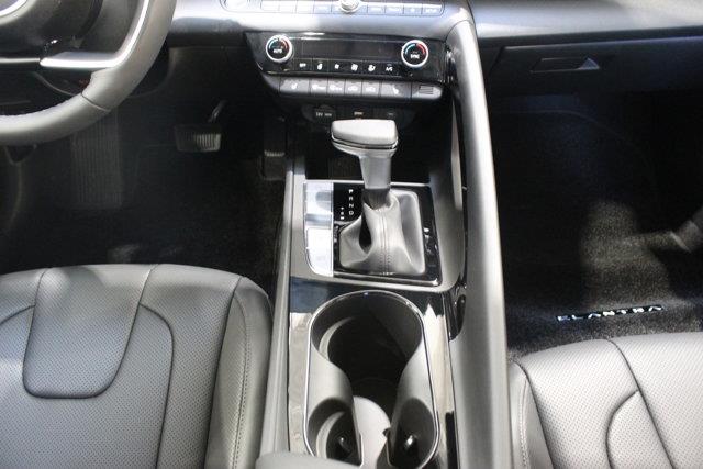 hyundai Elantra 2025 - 21