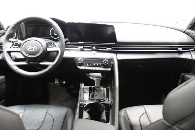 hyundai Elantra 2025 - 16