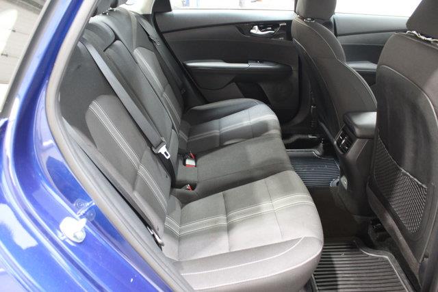 kia Forte 2023 - 13