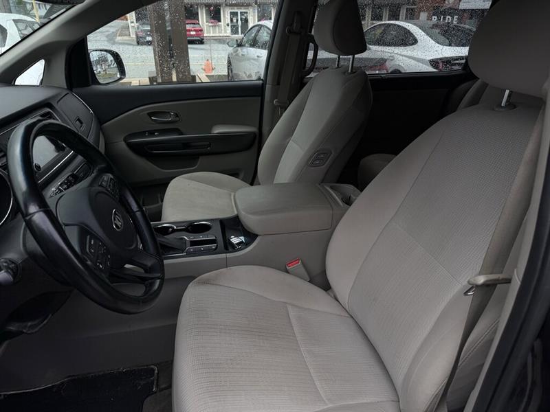 kia Sedona 2020 - 9