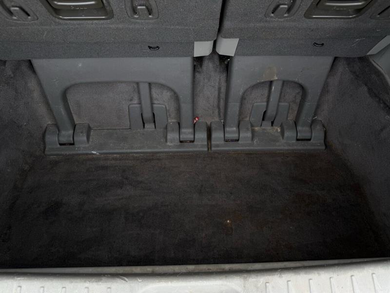 kia Sedona 2020 - 23