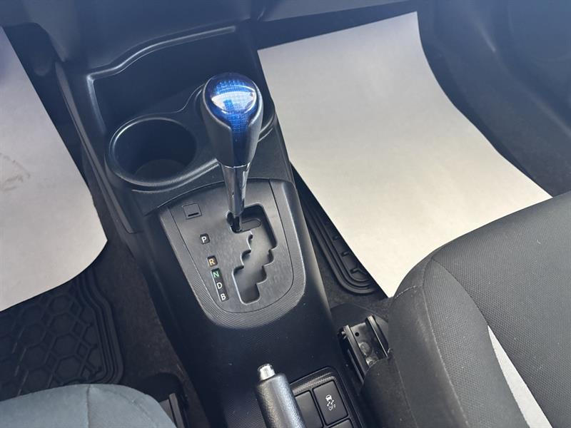 toyota Prius c 2019 - 17