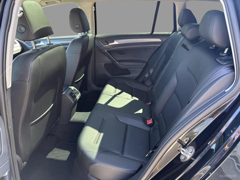 volkswagen Golf SportWagen 2018 - 9