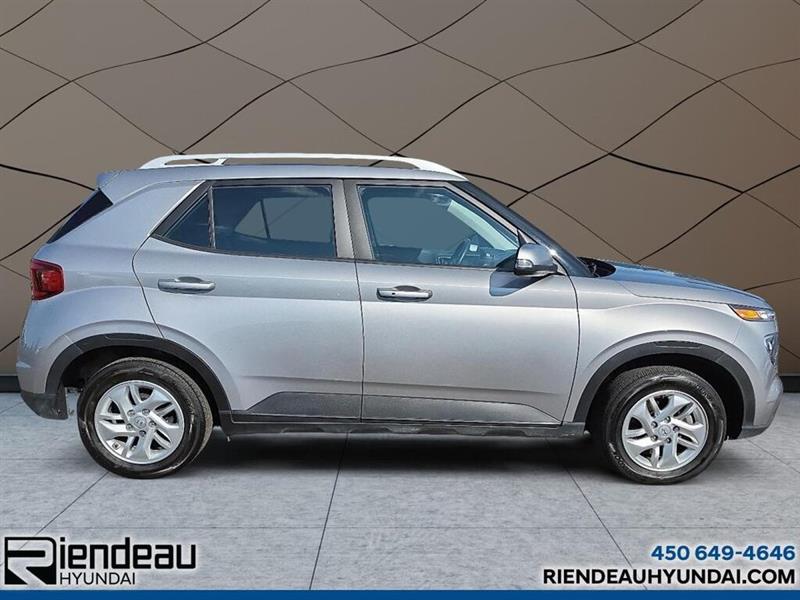 hyundai Venue 2023 - 4