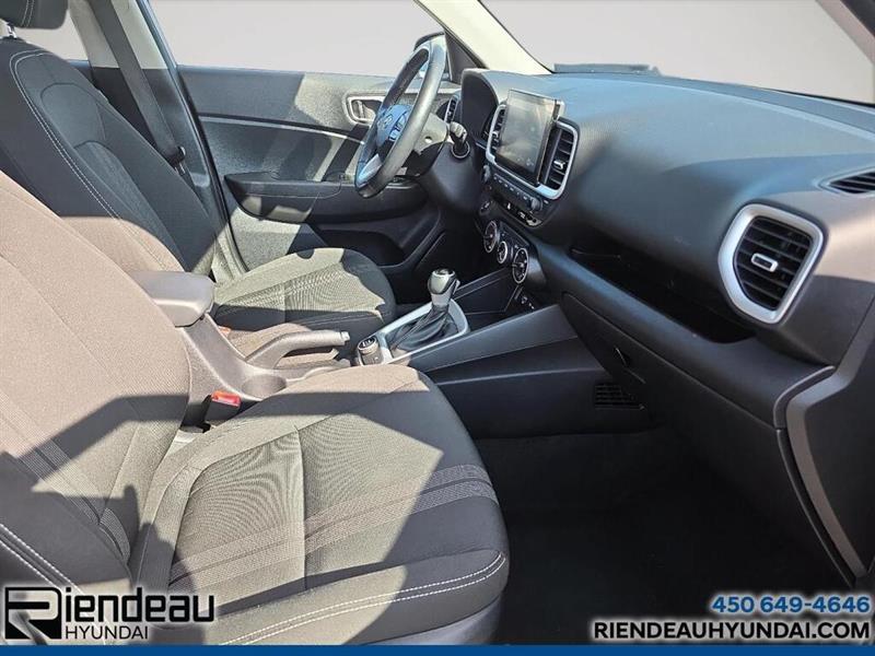 hyundai Venue 2023 - 9