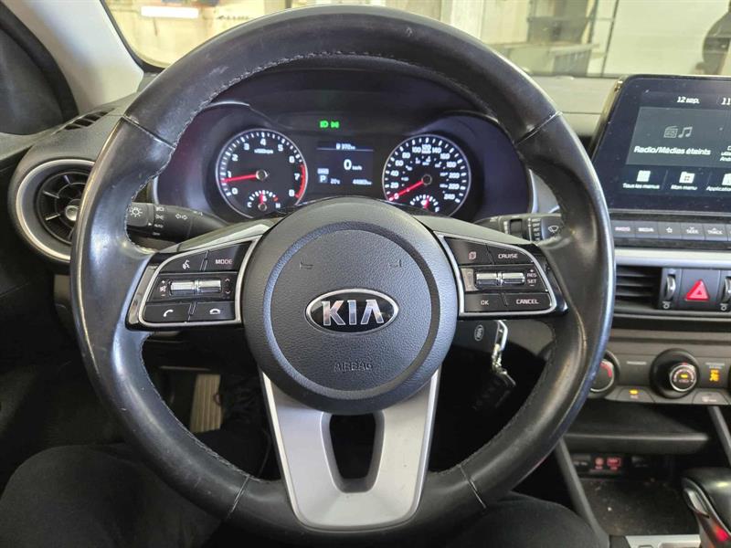kia Forte 2021 - 19