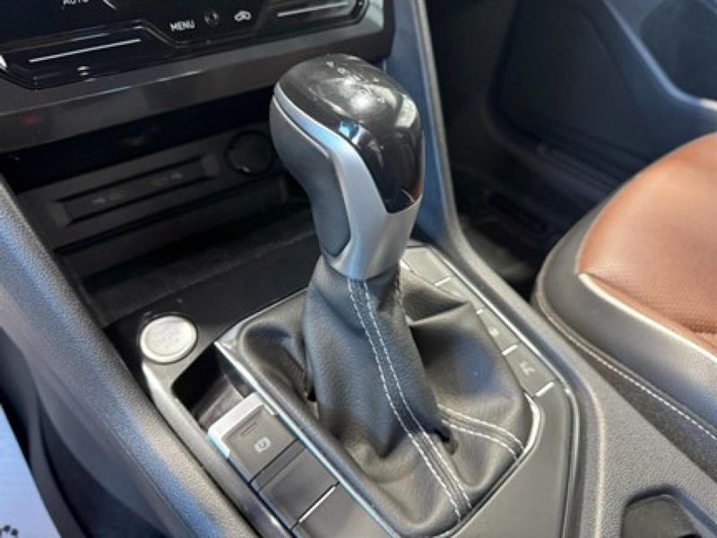 volkswagen Tiguan 2022 - 24