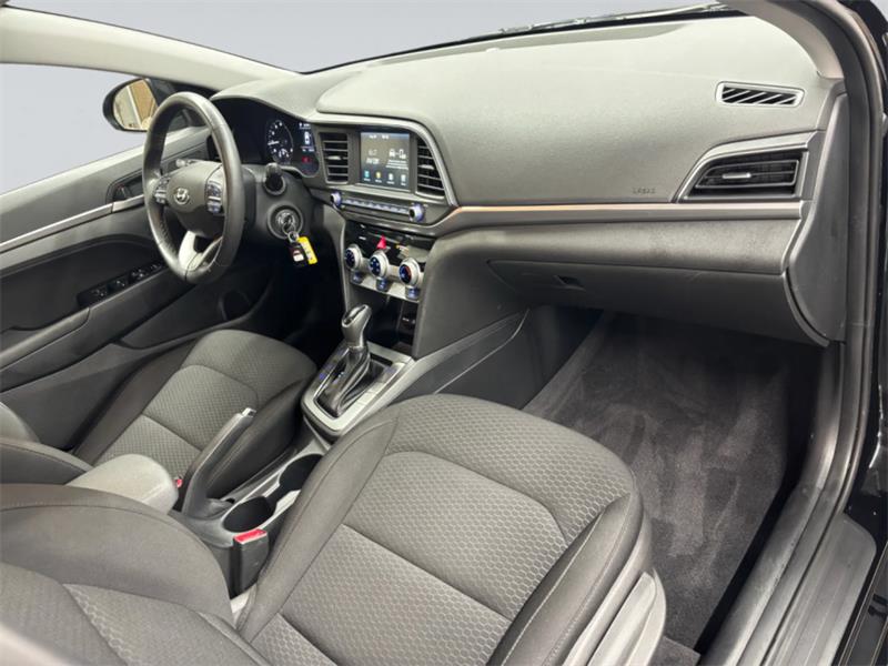 hyundai Elantra 2020 - 11