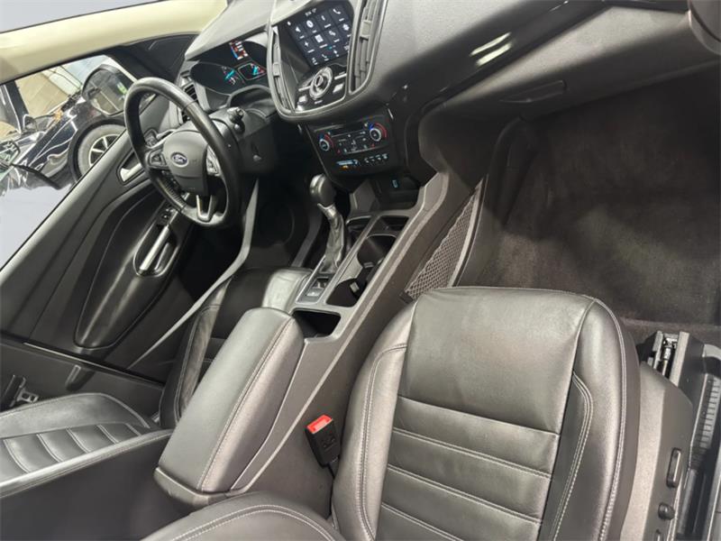 ford Escape 2017 - 14