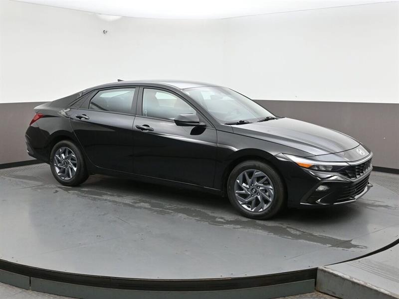 hyundai Elantra 2024