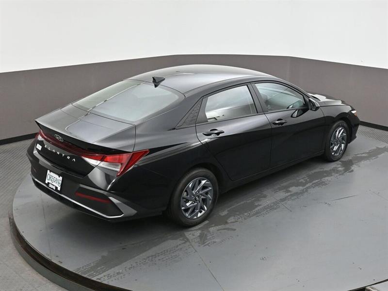 hyundai Elantra 2024 - 42