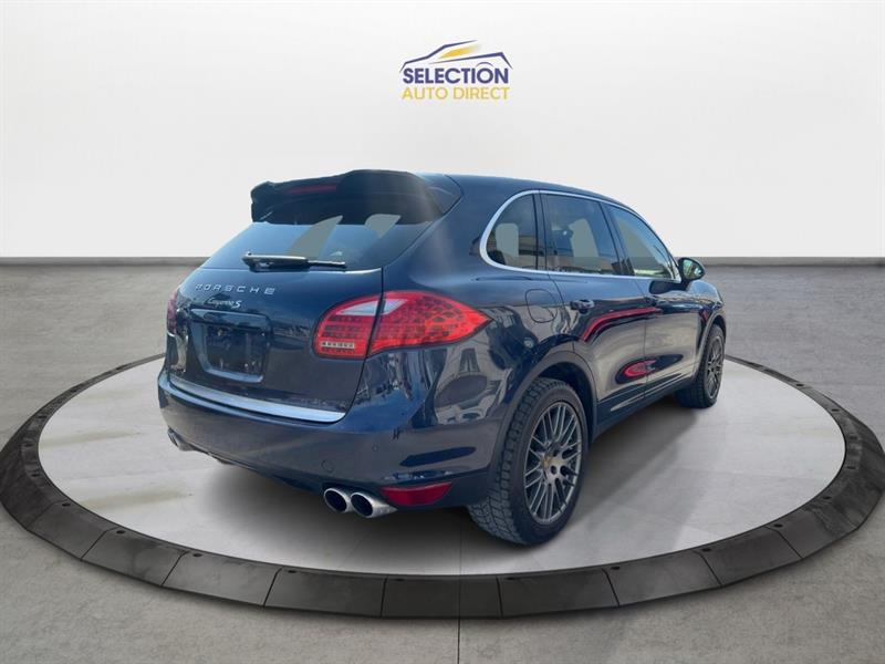porsche Cayenne 2012 - 5