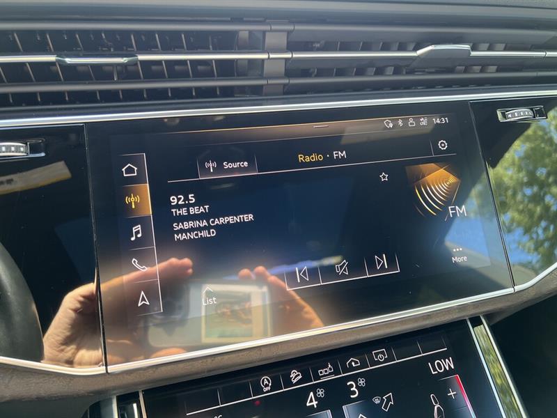 audi Q8 2019 - 11