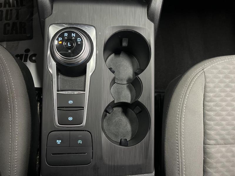 ford Escape 2021 - 18
