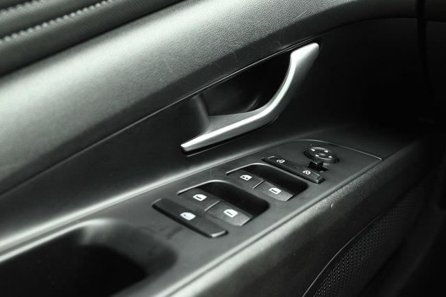 hyundai Elantra 2022 - 19