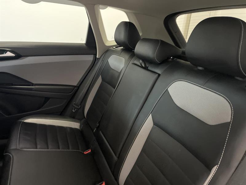 volkswagen Taos 2022 - 16