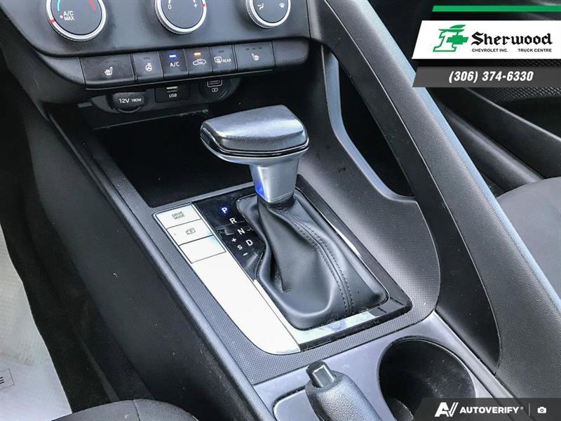 hyundai Elantra 2021 - 18
