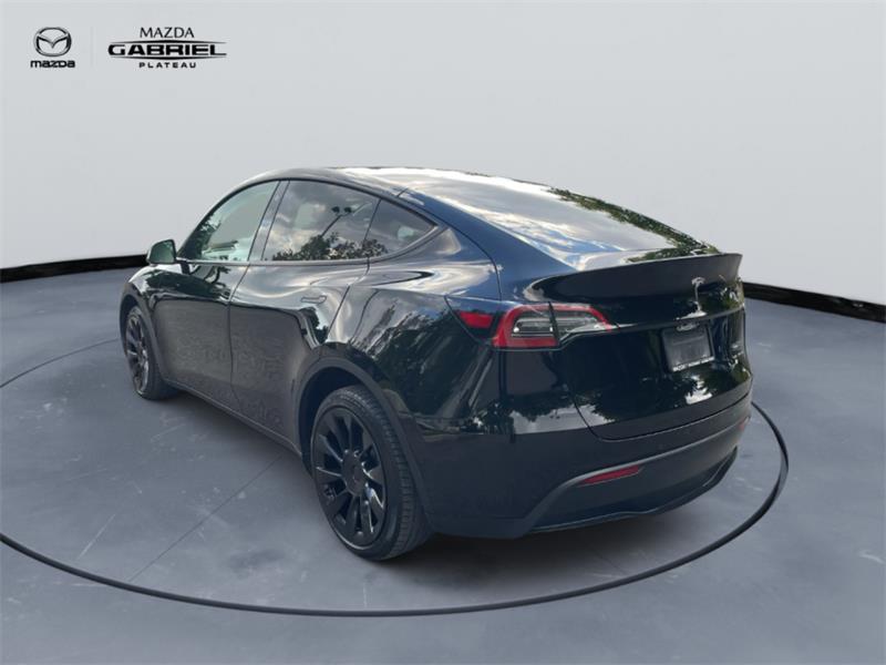 tesla Model Y 2022 - 7