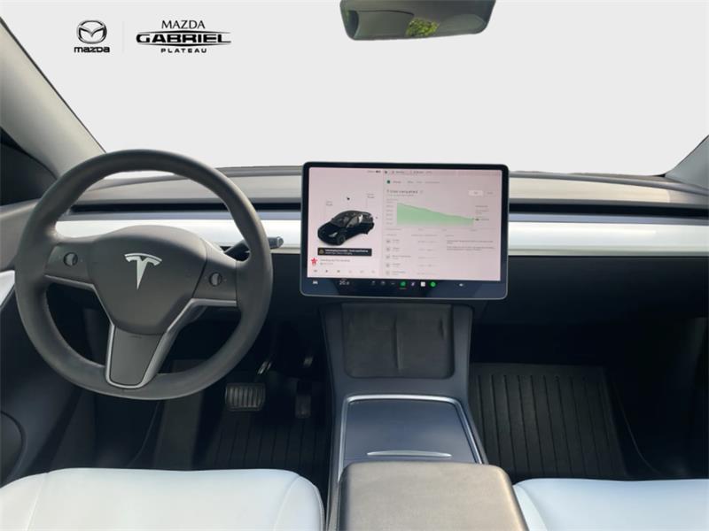 tesla Model Y 2022 - 12