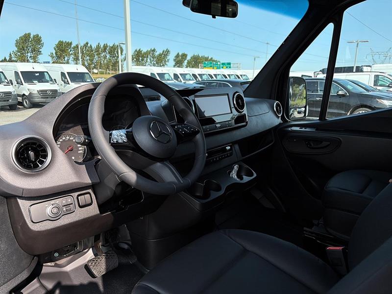 mercedes-benz Sprinter Passenger Van 2025 - 8