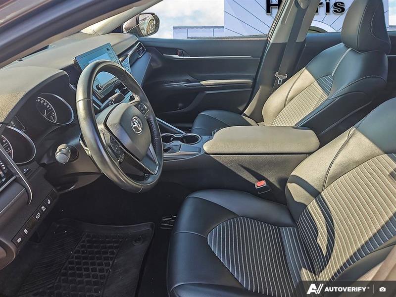 toyota Camry 2023 - 13