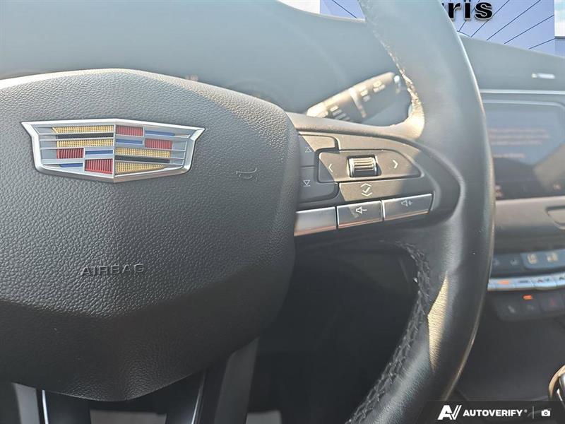 cadillac XT4 2021 - 16