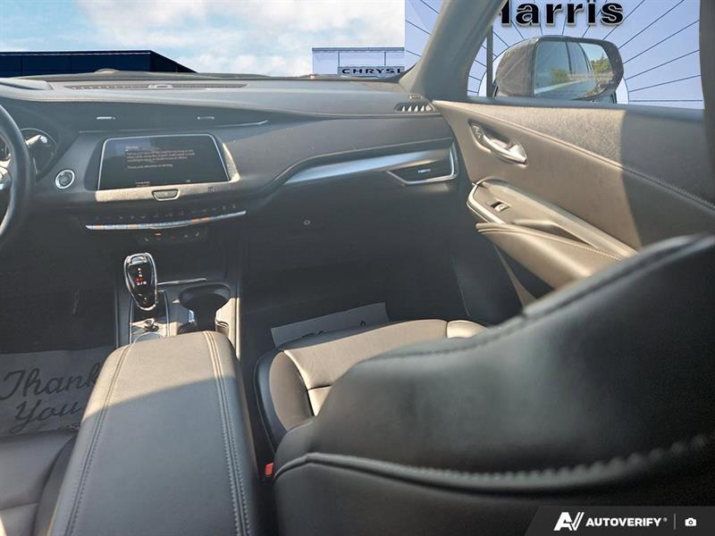 cadillac XT4 2021 - 25