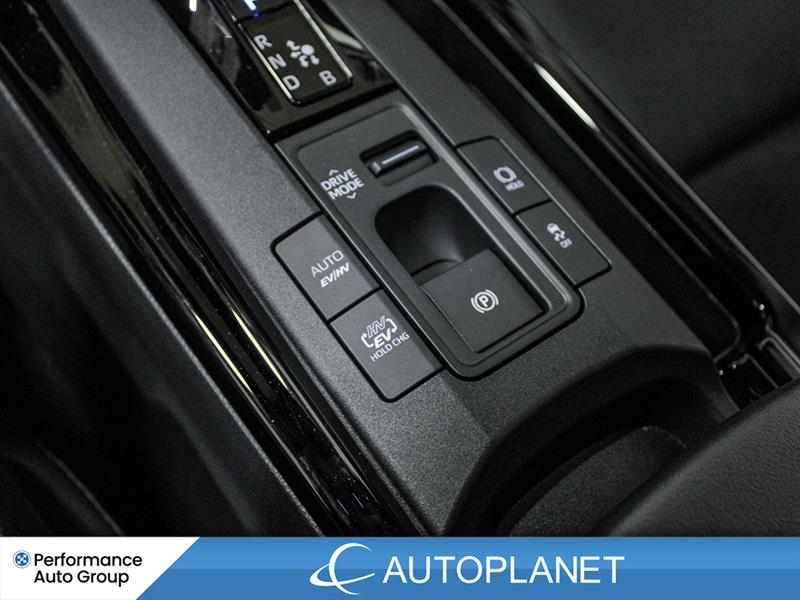 toyota Prius Plug-In Hybrid 2025 - 40