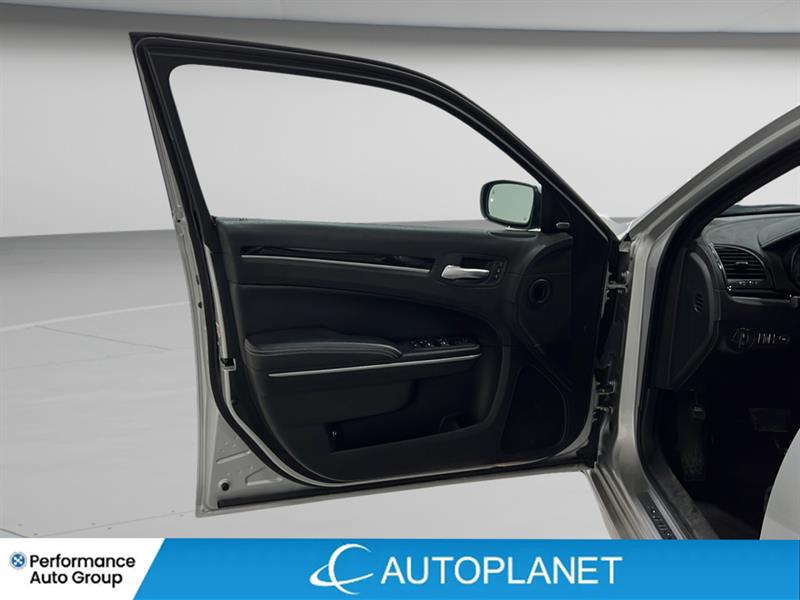 chrysler 300S 2023 - 11