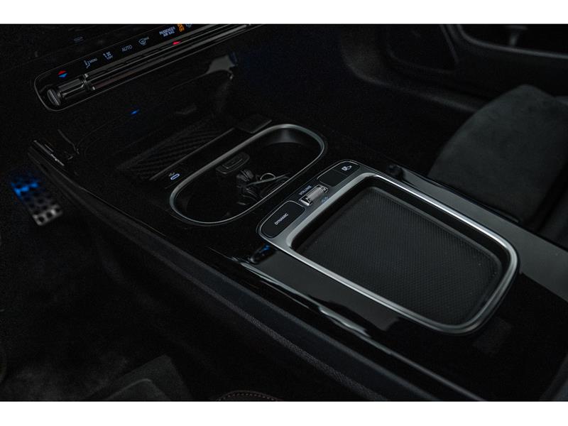 mercedes-benz CLA35 AMG 2024 - 23