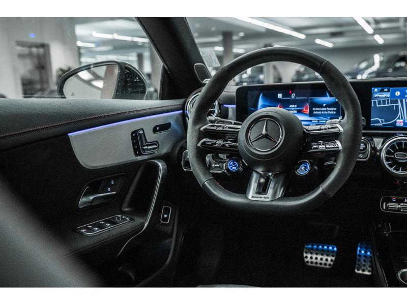 mercedes-benz CLA35 AMG 2024 - 27