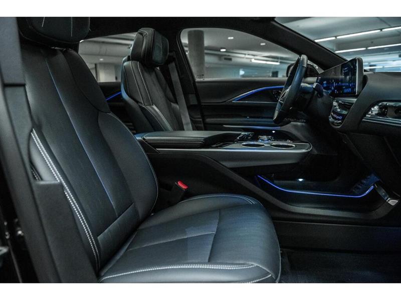 cadillac LYRIQ 2024 - 30